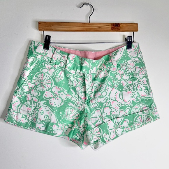 Lilly Pulitzer Women’s Barclay Short in Glenda Green Beach Bash - Picture 1 of 8